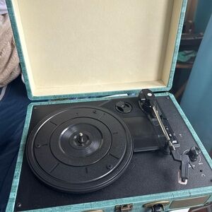 Vintage Style Teal Record Player